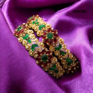 Pulki Zirconia Bangle