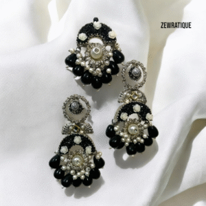 Silver Crush Earring With Tika